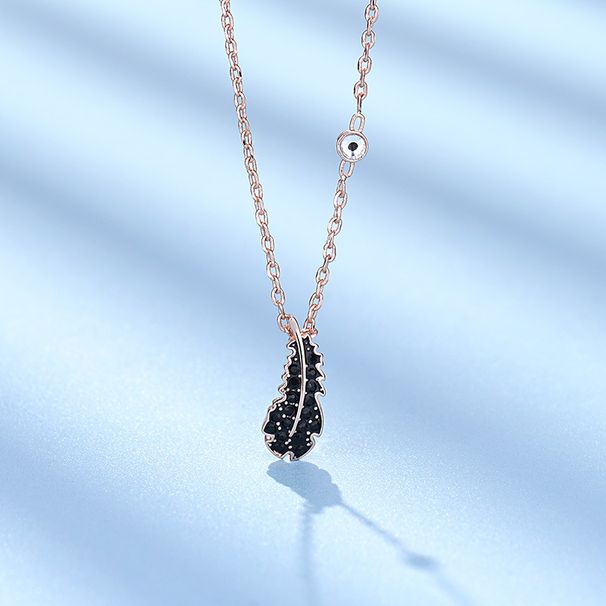 Black Feather Necklace For Women Lightweight Small Size Element Anti Crystal Clavicle Necklace_ipsvogv.com