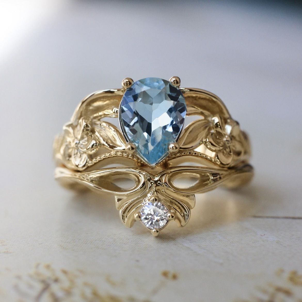 Sanjie Yiwu New Gold Crown Sea Blue Diamond Pair Instagram Internet Celebrity Handmade Women's Ring_ipsvogv.com