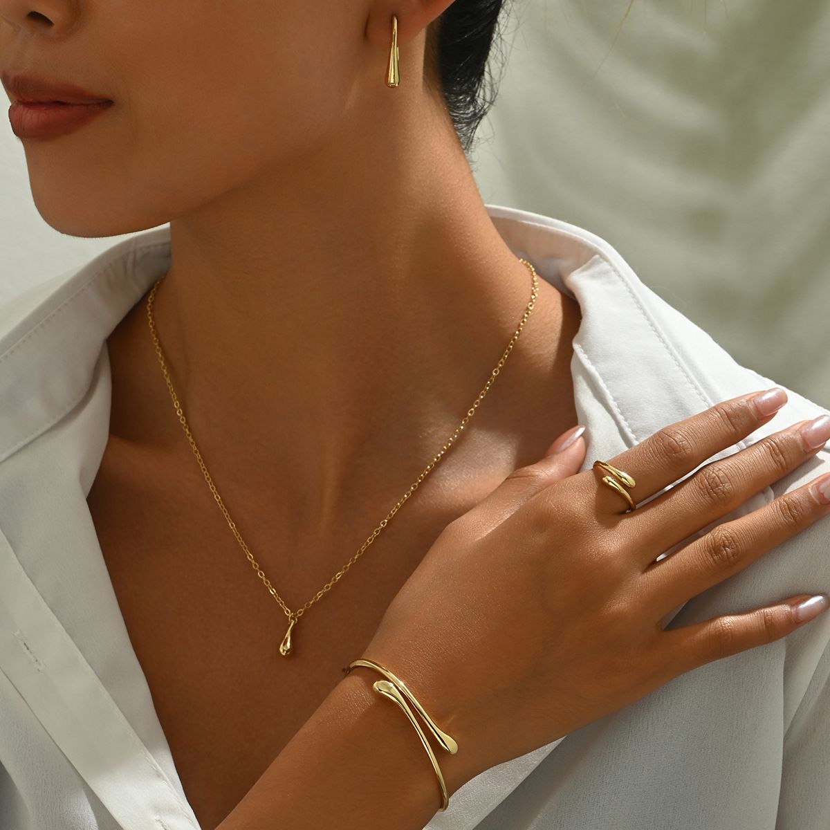 Women’s Jewelry Set Fashion Simple And Fresh Korean Earrings And Necklace Jewelry Set Water Drop Design Ring Personality Opening Adjustment Bracelet_ipsvogv.com