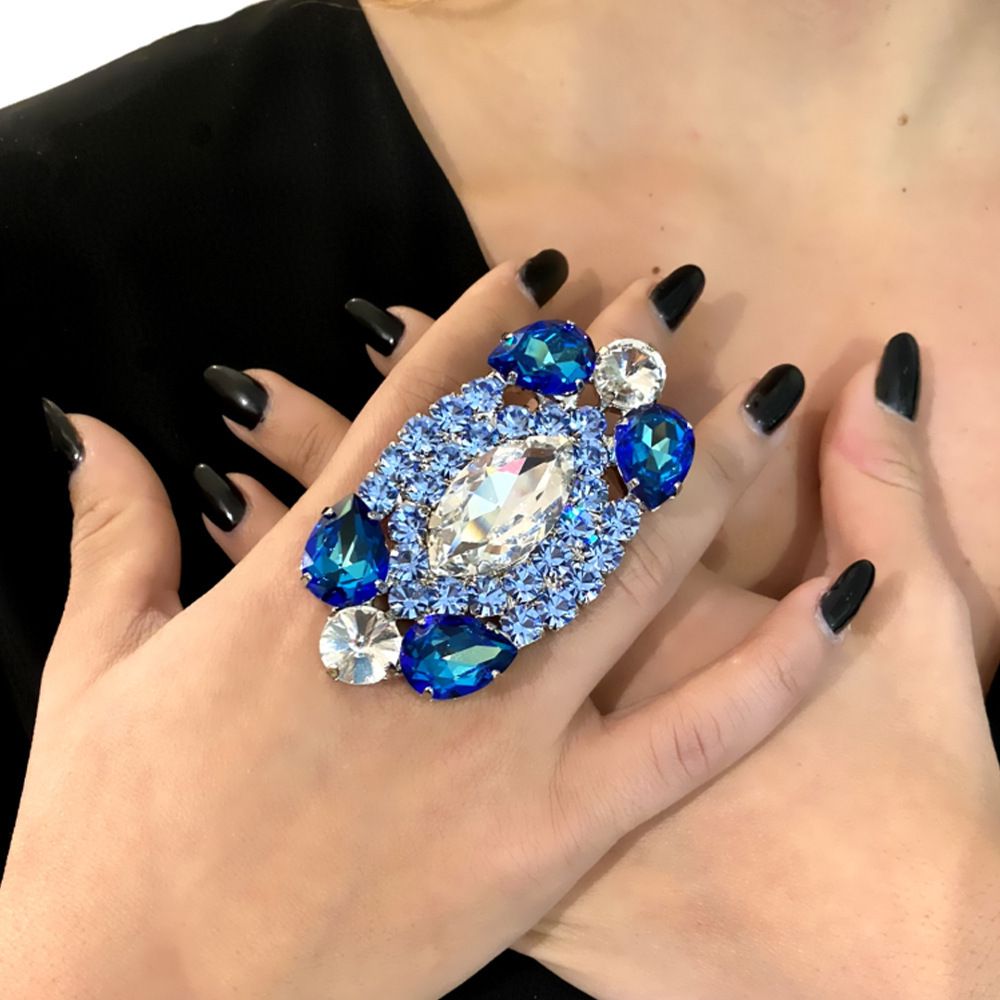 Hot ring ring Internet Celebrant Rhinestone Square Exaggerated Personality Design High-end Fashion Jewelry for Women ring_ipsvogv.com
