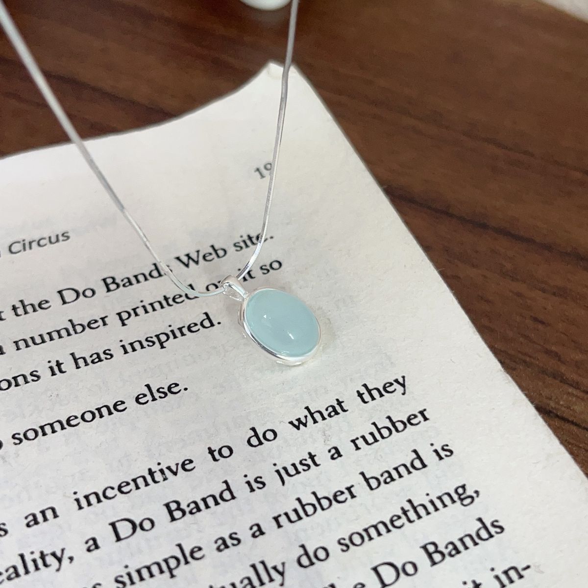 S Pure Silver Sea Blue Treasure Necklace Snake Bone Chain For Women, Simple, Elegant, Exquisite, Fashionable, INS Style,_ipsvogv.com