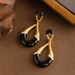 Fashionable Atmospheric Diamond Inlaid Enamel Geometric For Women With Elegant Temperament And High-end Silver Needle_ipsvogv.com