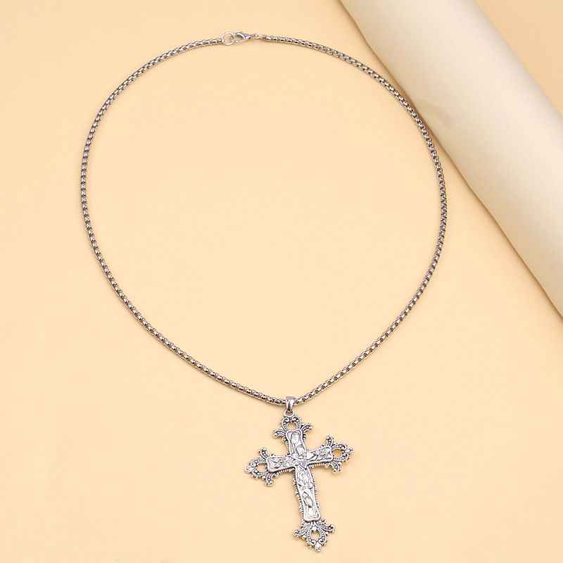 Exaggerated Ancient Silver Alloy Flower Vine Cross Necklace Gothic Hip Hop Pendant Sweater Chain Fashion Accessories_ipsvogv.com