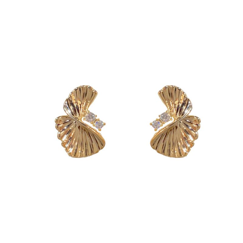 Korean And Japanese Style Fashion Simple Metal Twisted Niche Light Luxury Personality Design Sense Silver Needle_ipsvogv.com