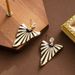 Fashionable Diamond Studded Zircon Drip Oil Inverted Triangle Zebra Pattern For Women With A Sense Of Luxury And_ipsvogv.com