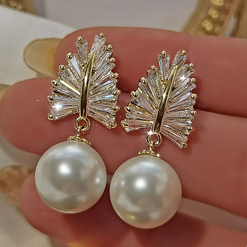Baroque Style Pearl Earrings Exquisite Wheat Earrings Zircon Earrings Sparkling Temperament Women's Earrings_ipsvogv.com