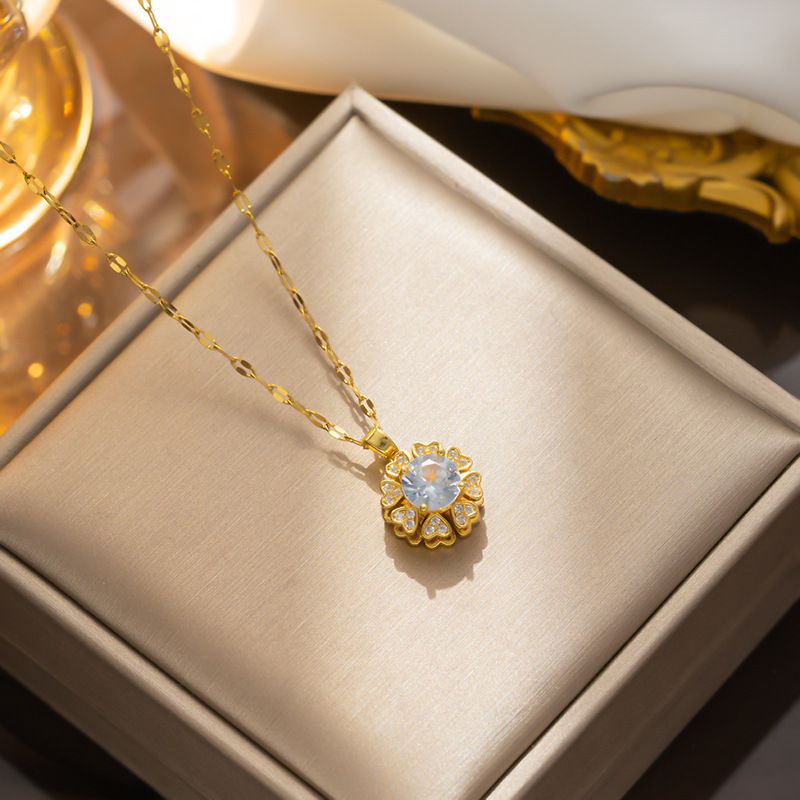 INS Cool Wind Love Spinning Set Zircon Pendant Necklace for Women with High Grade Sense, Light Luxury, and Small Design_ipsvogv.com