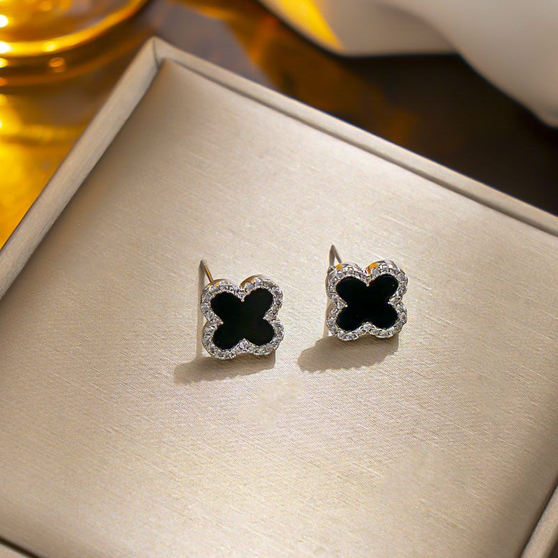 Black minimalist fashion classic versatile lucky clover earrings with anti allergic temperament and diamond studded S_ipsvogv.com