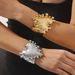 B2961 niche design big heart smooth wide version light luxury fashionable high-end feeling bracelet for women_ipsvogv.com