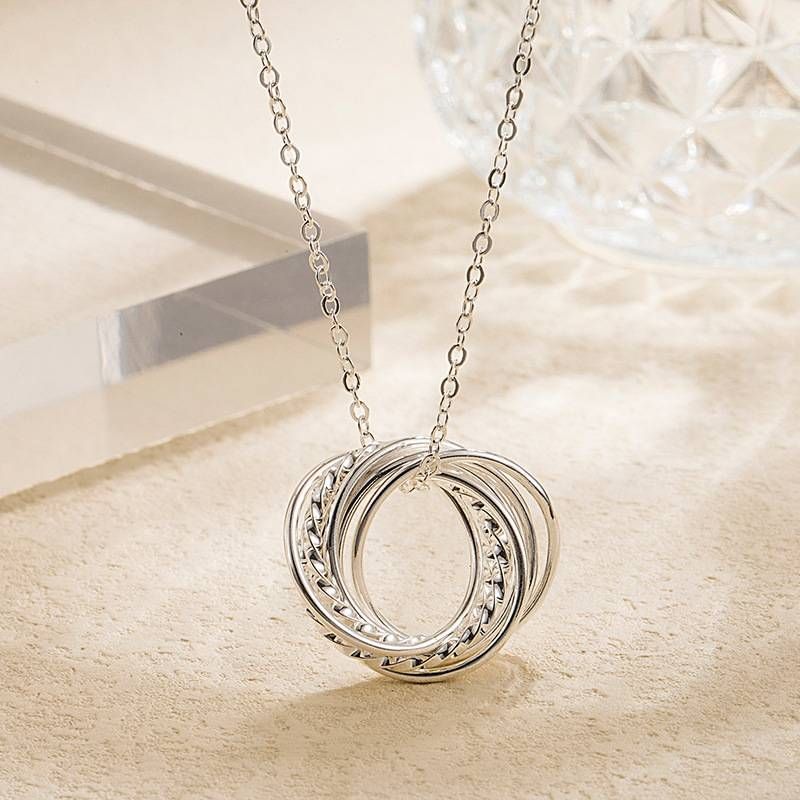 Women's Jewelry Double Ring Necklace Interlocking Pendant Fashionable And Versatile Clavicle Chain_ipsvogv.com
