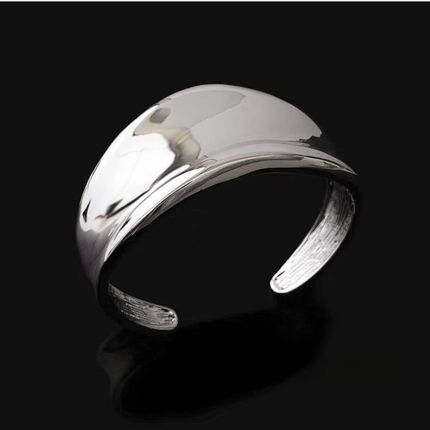 Irregular and exaggerated three-dimensional wide with irregular personality, women's geometric metal ripple bracelet_ipsvogv.com