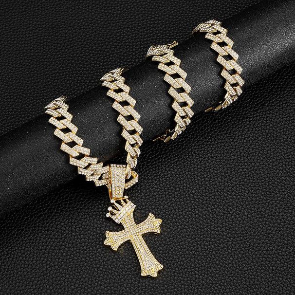 Full diamond crown cross pendant necklace, alloy diamond necklace for men and women, diamond shaped Cuban chain_ipsvogv.com