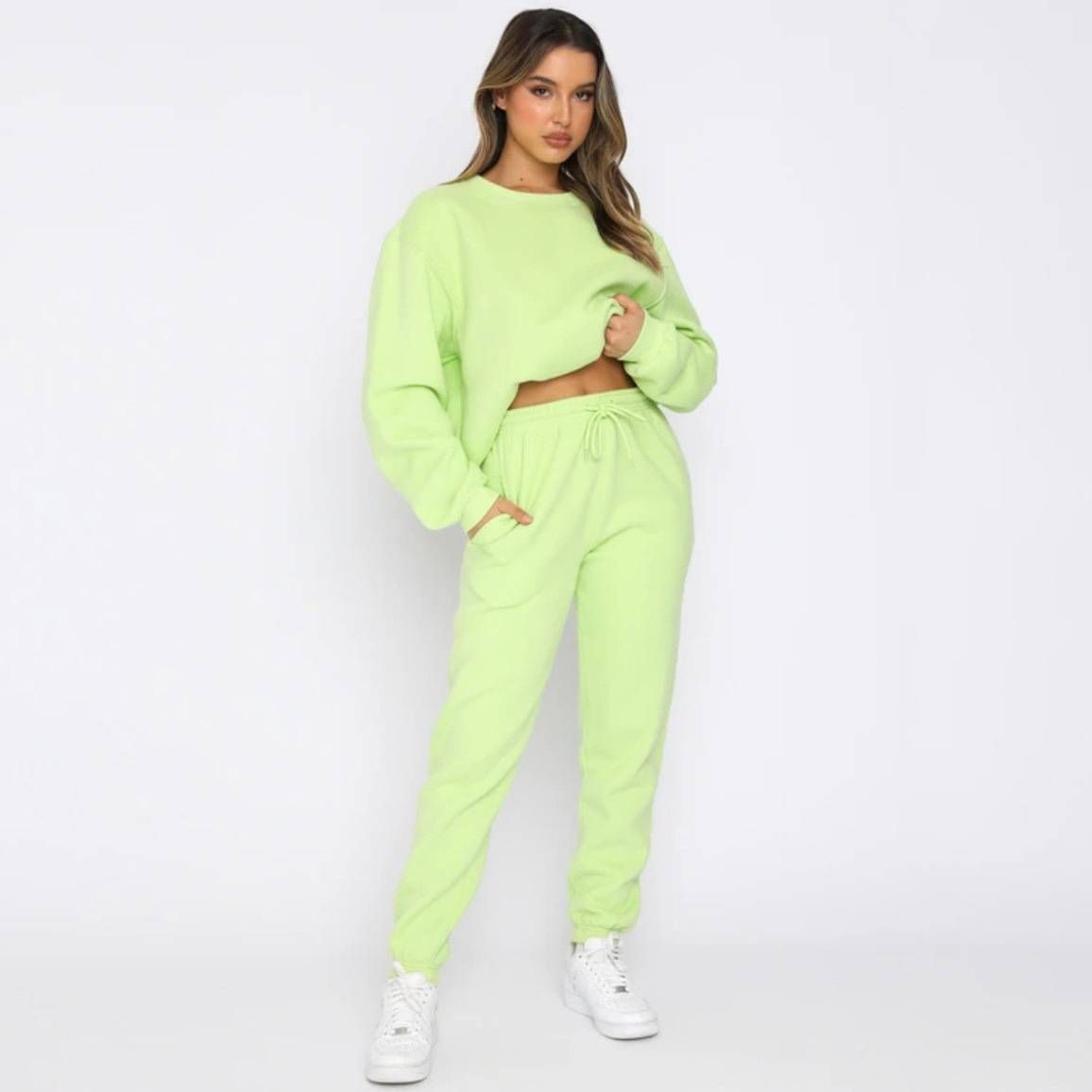 fashion suits for women long-sleeved loose round neck sweatshirt casual sports trousers_ipsvogv.com