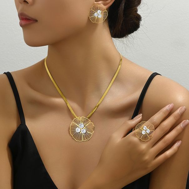 version of Korean style fresh and sweet women's earring necklace set, personalized flower exaggerated design, index_ipsvogv.com