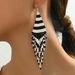 2024 New Japanese and Korean style minimalist beaded with niche tassel design, rice bead ear, versatile texture_ipsvogv.com