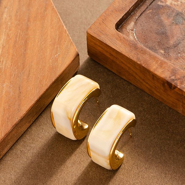 Fashionable And Exquisite Maillard Colored Letter C-shaped Resin For Women With A High-end Feel, Light Luxury, Niche_ipsvogv.com