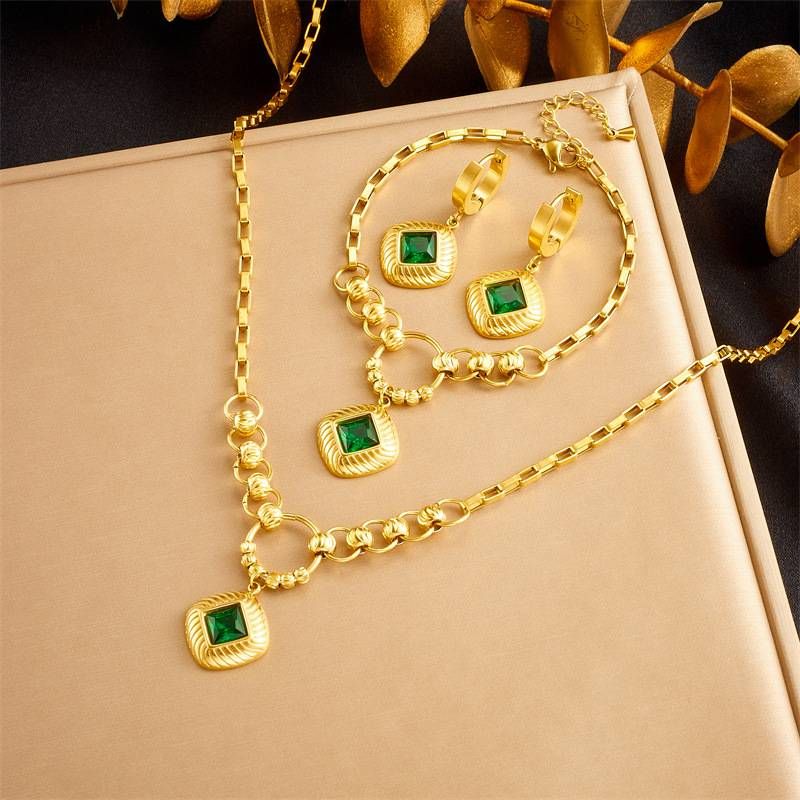 Niche vintage gold plated diamond square Circle chain stainless steel bracelet earrings necklace set party accessories_ipsvogv.com