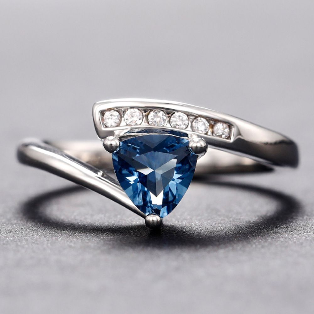 Cao Shi's New Handicraft Twisted Micro Inlaid Ink Blue Zircon Ring Romantic Light Style Women's Ring_ipsvogv.com