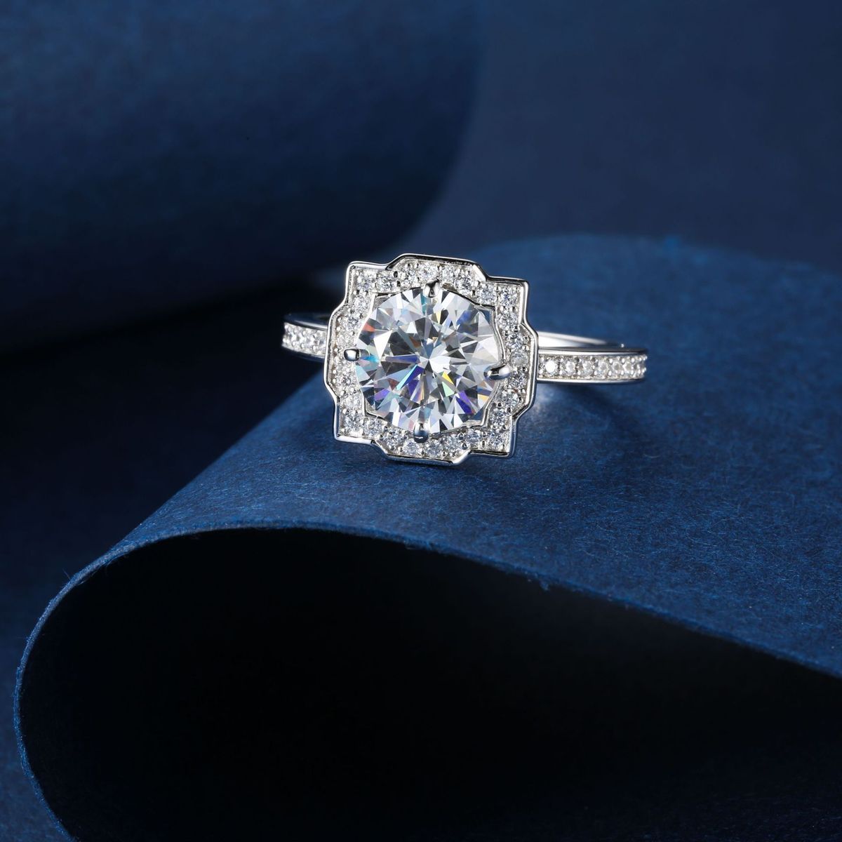 S Silver D Color Mosang 2 Carat Fashionable And Minimalist Women's Four Claw Diamond Ring Live Broadcast_ipsvogv.com
