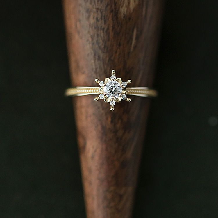 S Silver Six Claw Hollow Set Zirconia Diamond Pure Beauty Snowflake Female Open Gift Tail Ring_ipsvogv.com