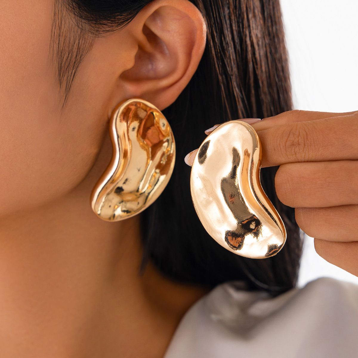 Ins Style Liquid Metal Irregular Geometric Collarbone Necklace Fashionable, Light Luxury, High-end Accessories For Women_ipsvogv.com