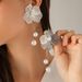 Metal texture line ginkgo leaf flower earrings sweet cool ins style pearl tassel earrings_ipsvogv.com
