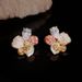 Spring New Fashion Sweet Versatile Diamond-Studded Pearl Five-Petal Flower For Women S Silver Needle Light Luxury_ipsvogv.com