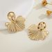 Gold-Plated INS Light Luxury Niche Design Fashion Versatile Elegant Stud Earrings_ipsvogv.com