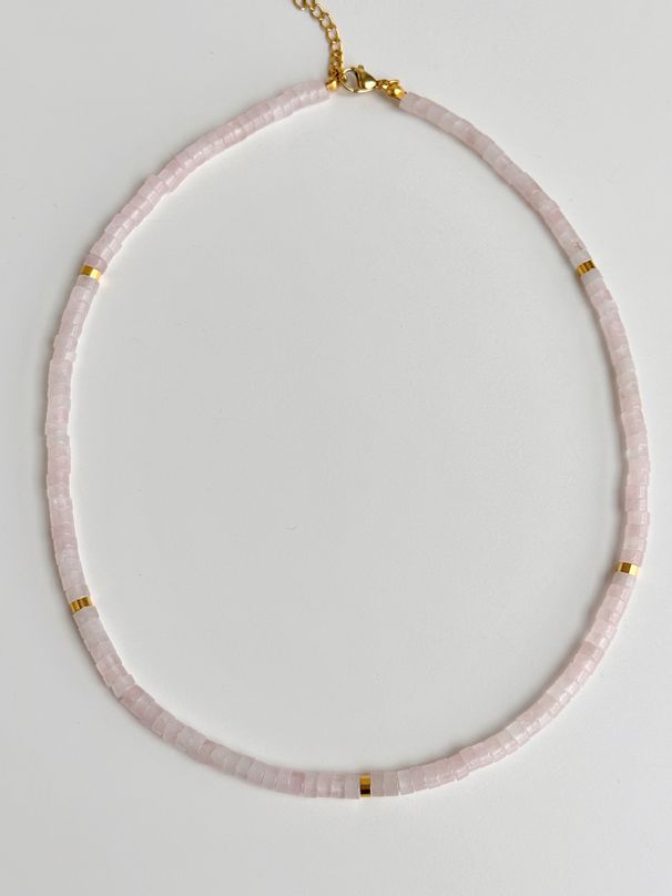 Women's Jewelry Natural Stone Clavicle Chain Morandi Color Beaded Necklace Spring And Summer Light Luxury Niche Stacking Necklace_ipsvogv.com