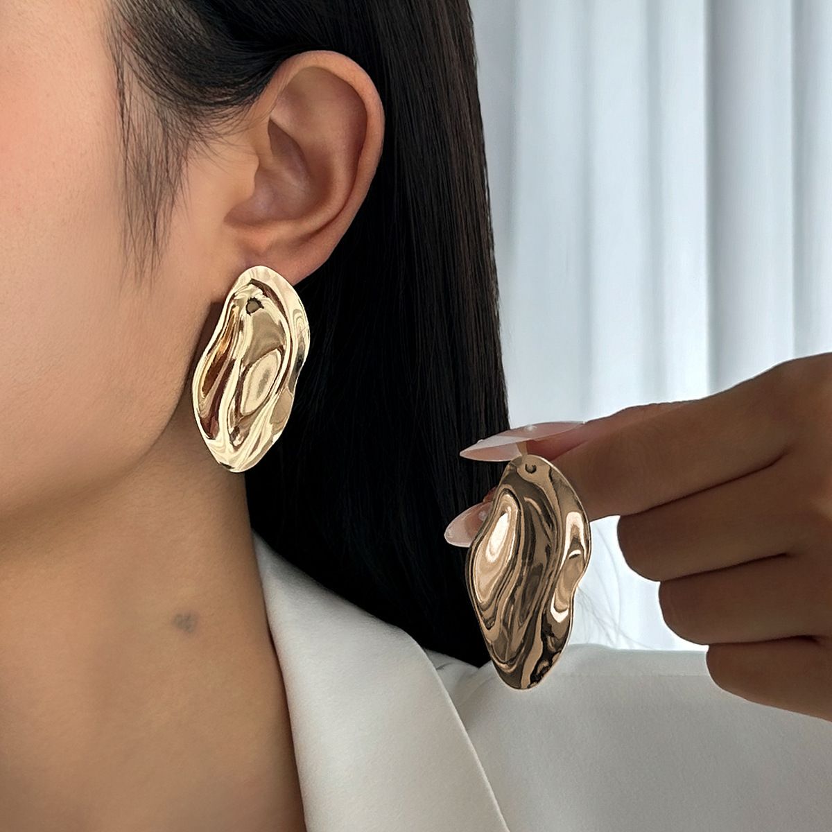 Jewelry simple metal geometric round smooth INS Feng Shui ripple irregular geometric earrings for women_ipsvogv.com