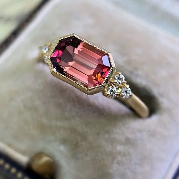 Cao Shi's Popular Jewelry New Gold Body Engagement Palace Style Ring_ipsvogv.com