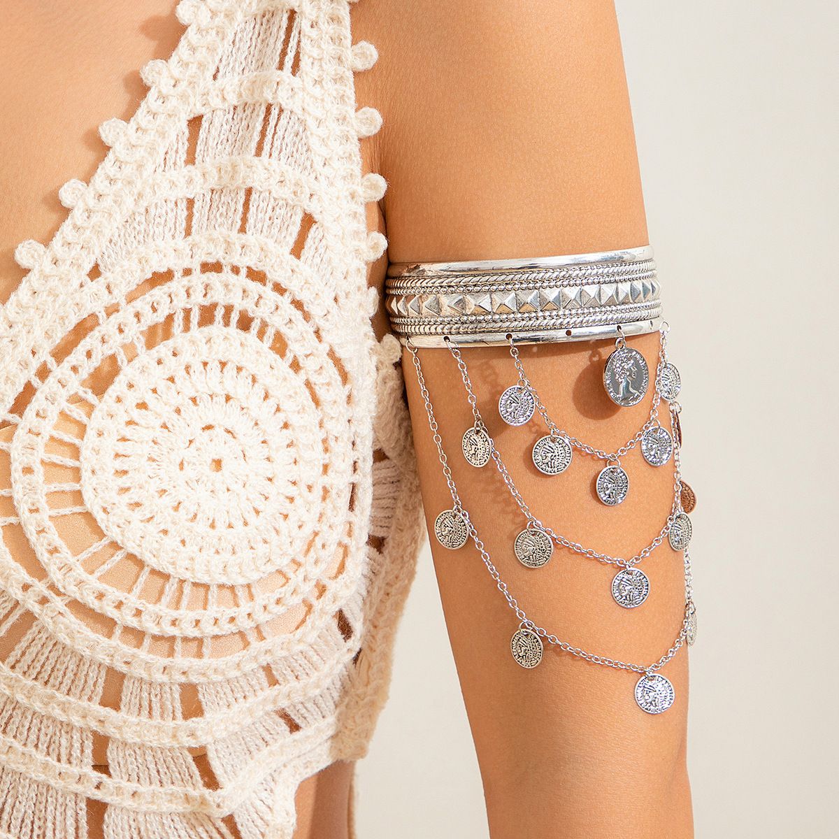 Jewelry Cowboy Style Metal Coin Tassel Bracelet Arm Chain Ethnic Leaf Retro Arm Bracelet_ipsvogv.com