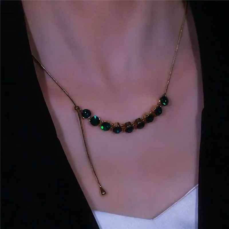 people 3088 Praised ! Design Sense, Green Zircon, Adjustable Temperament, Collarbone Chain, Fashionable And High-end,_ipsvogv.com