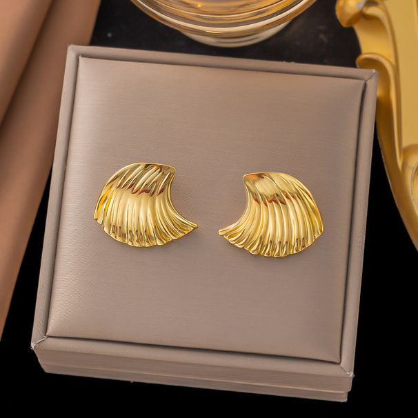 INS Wind Wave Shell Shaped With A Female Charm, Light Luxury Design, Titanium Steel Plated True Gold Fan Shaped Earrings_ipsvogv.com