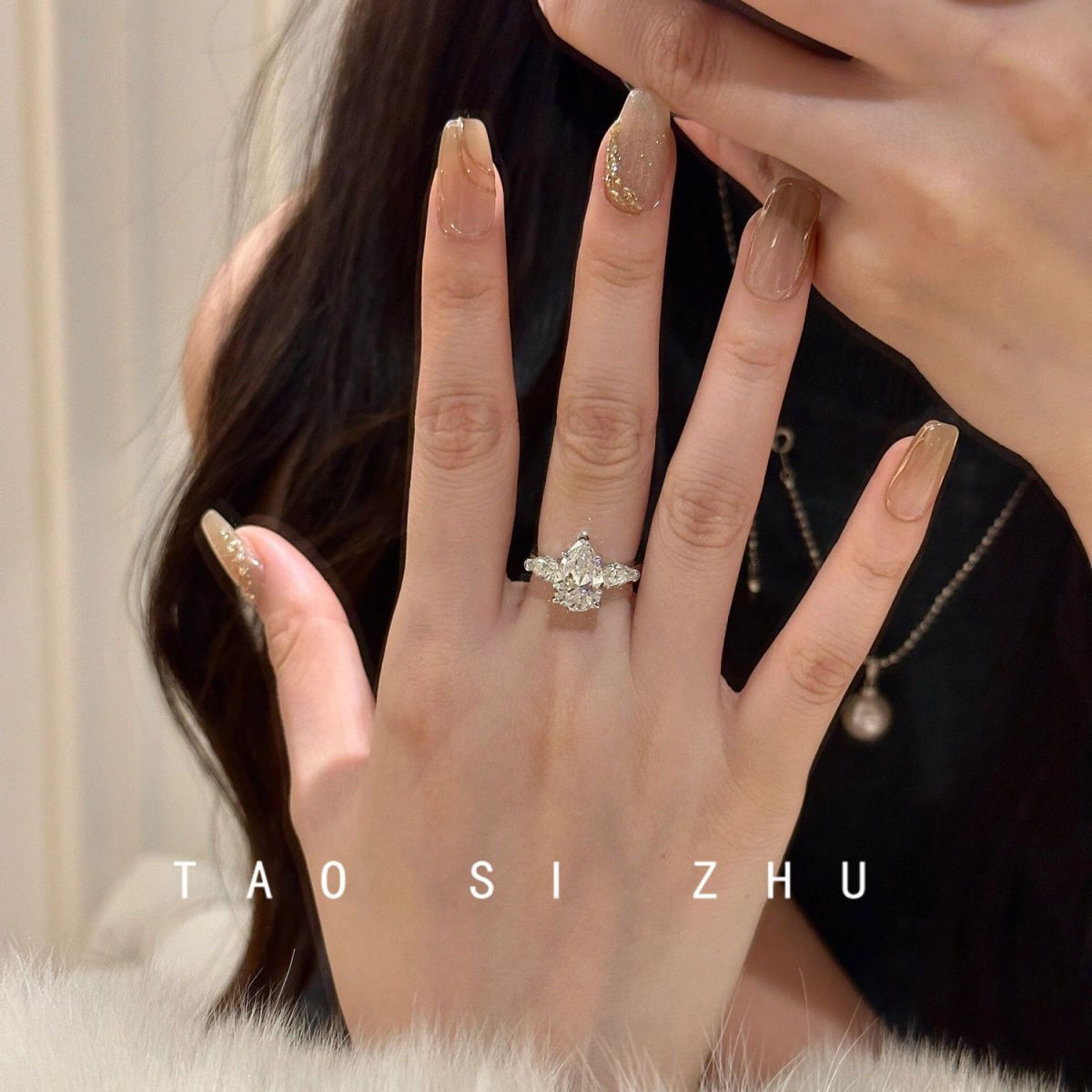 Glacier Love "high-end, Light Luxury, Clear And Cool, Water Droplet Zircon Pigeon Egg With Adjustable Opening Ring_ipsvogv.com