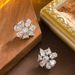 Korean Version Of Fashionable And Exquisite Design, Super Sparkling Zircon Snowflake Shaped Earrings, Women's High-end_ipsvogv.com