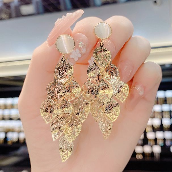 Women, Bold And Exaggerated, High-End Feel, One Wealth Hollow Leaf Tassel Drop Earrings, Internet Celebrity Long_ipsvogv.com