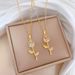 】 Tulip 【 Zircon Light Luxury Charm Gorgeous Full Diamond Necklace Women's Versatile Clavicle Titanium Steel Chain 【 】_ipsvogv.com