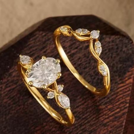 Three Outstanding Fried Dough Twists Inlaid Couple Lady Full Diamond High Fashion Ring Jewelry_ipsvogv.com