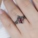 Dark Red Zircon Lava Horse Eye Gun, Black Pair Ring, Female_ipsvogv.com