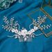 Bride Hair Comb Headdress Elegant Bridal Hair Comb With Handcrafted Crystal Flowers, Perfect For Weddings & Special Occasions, Silver Tone_ipsvogv.com