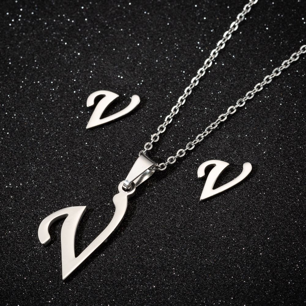 Stainless steel 26 letter pendant necklace set new earrings ladies letter necklace niche accessories_ipsvogv.com