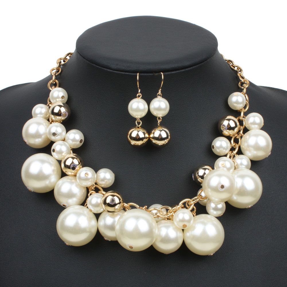 Elegant elegant with a simple and atmospheri cof pearls, irregular geometric collarbone necklace 6430_ipsvogv.com
