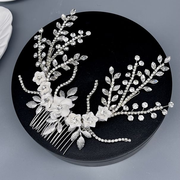 Handmade Crystal Bridal Hair Comb With Floral Leaf Design, Silver Rhinestone Hair Accessory For Women, Perfect For Weddings And Special Occasions_ipsvogv.com