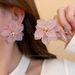 Unisex Super Fairy Flower Petal Geometric Earrings Fashionable Exaggerated Girlish Heart Earrings Fresh And Sweet High End Earrings_ipsvogv.com