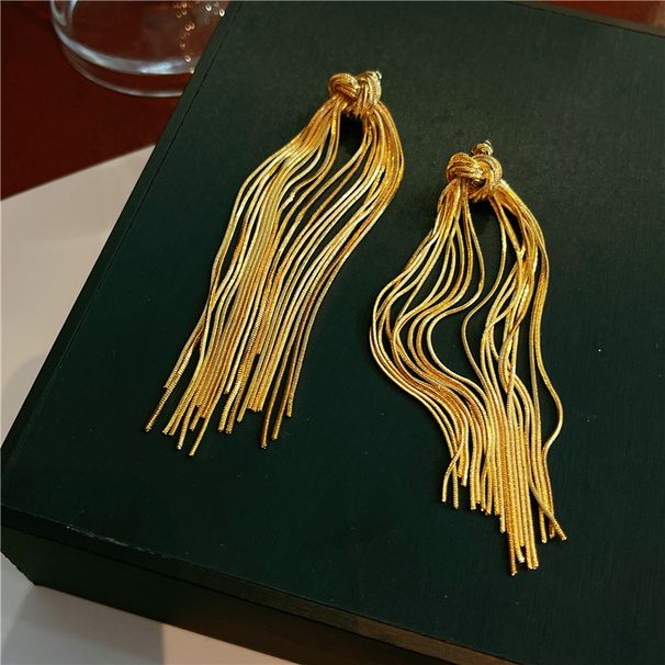 Heavy metal snake bone chain knot tassel earrings advanced sense of runway magazine style personality_ipsvogv.com