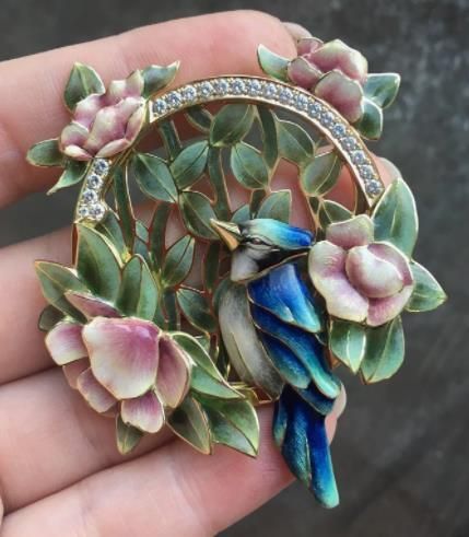{Lucky Ruyi} Middle Ancient Heavy Industry Enamel Gradient Simi Dye Diamond Brooch National Style Hollow-out Embossed Magpie Jewelry_ipsvogv.com