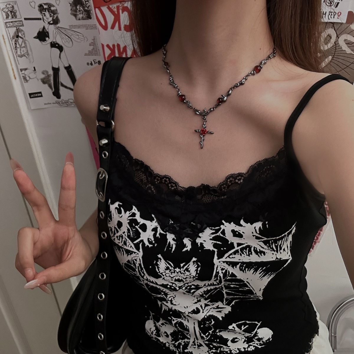 Unisex Dark Style Rose Cross Necklace Female Clavicle Chain High End Light Luxury Niche Necklace New Jewelry_ipsvogv.com