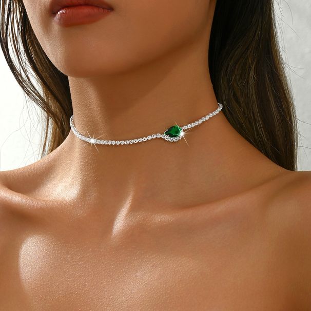 Emerald Pendant Necklace - Elegant Chinese-Inspired Jewelry For Women_ipsvogv.com