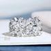 Cao Shi's Dazzling Petal Studded Ring Is A Luxurious And Trendy Jewelry Accessory For Women's Weddings_ipsvogv.com